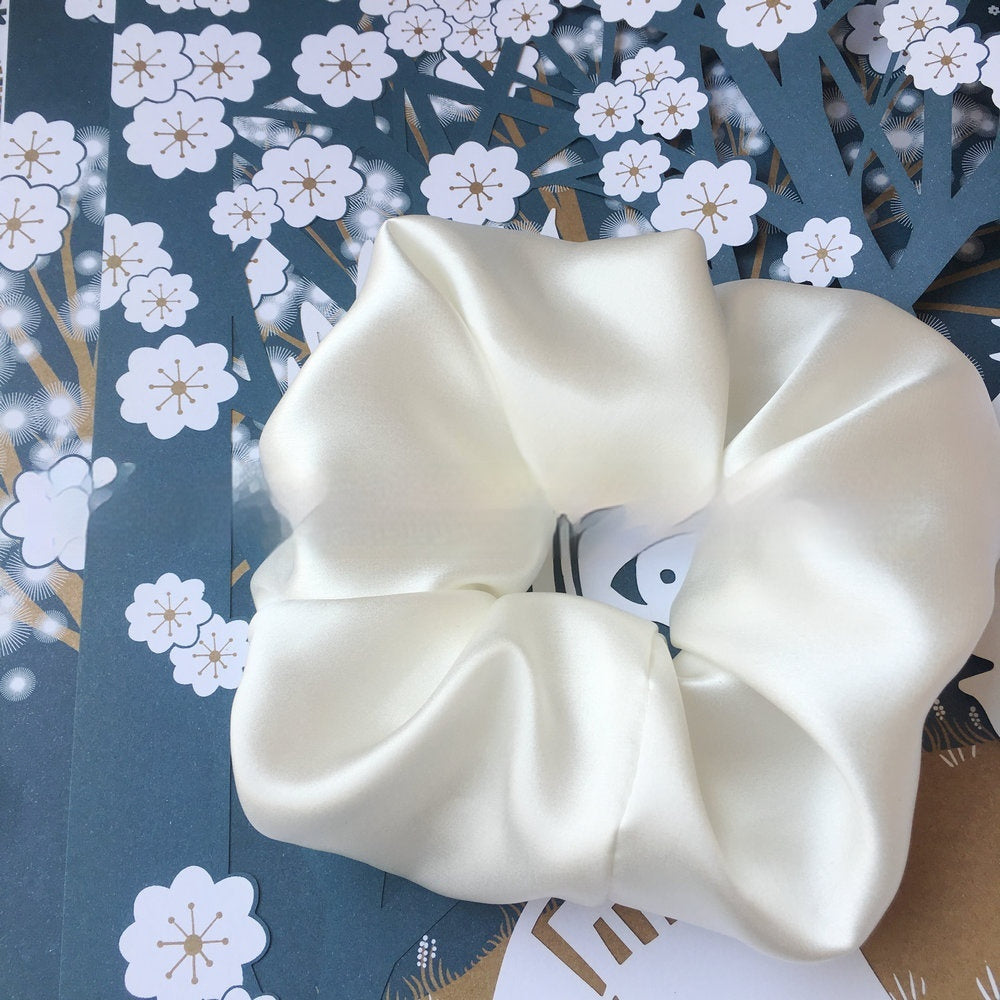 Arluna Satin-Scrunchies