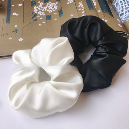 Arluna Satin-Scrunchies